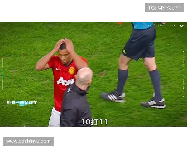 足球巨星挥手告别赛场的感人时刻与背后故事